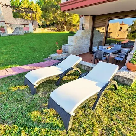 Villa Modern Stonebuilt - Sea & Pine Views *